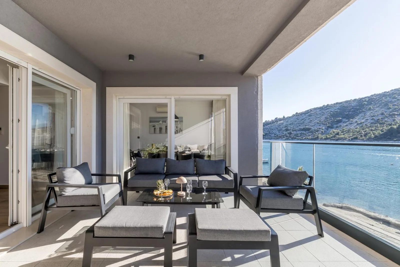 Beachfront Luxury Villa, Bild 10